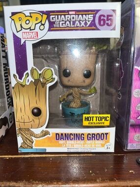 Funko Pop! Marvel Guardians Dancing Groot (#65) - Hot Topic Exclusive